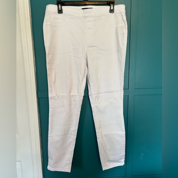 1822 Denim Denim - 1822 Denim White Skinny Pull On Jeans Size 12